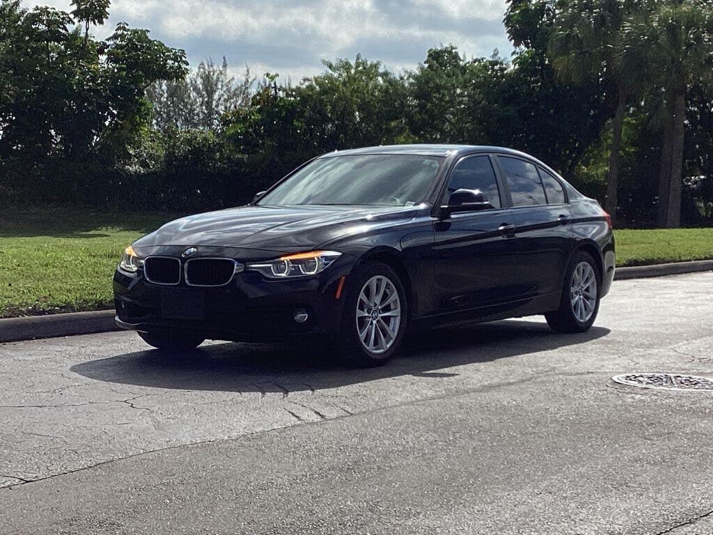2018 BMW 3 Series 320i Sedan RWD