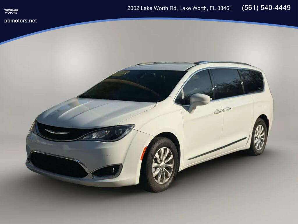 2018 Chrysler Pacifica Touring L Plus FWD