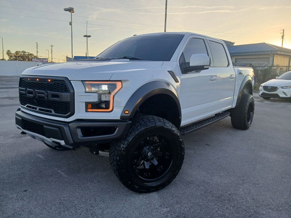 2018 Ford F-150 Raptor SuperCrew 4WD