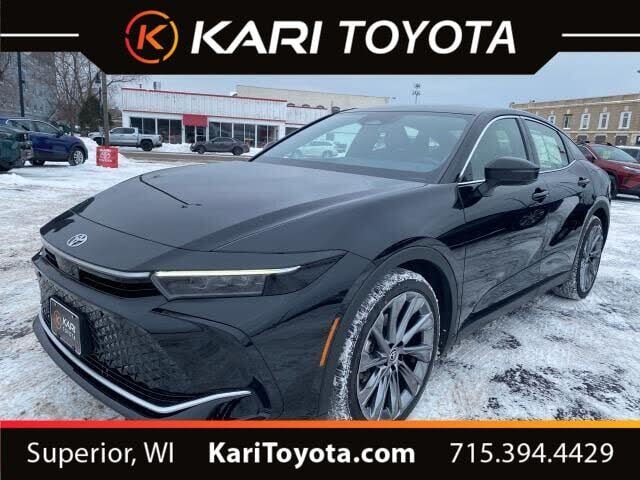 2023 Toyota Crown Limited AWD