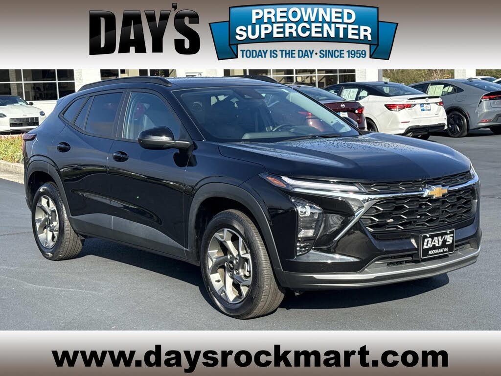 2025 Chevrolet Trax LT FWD