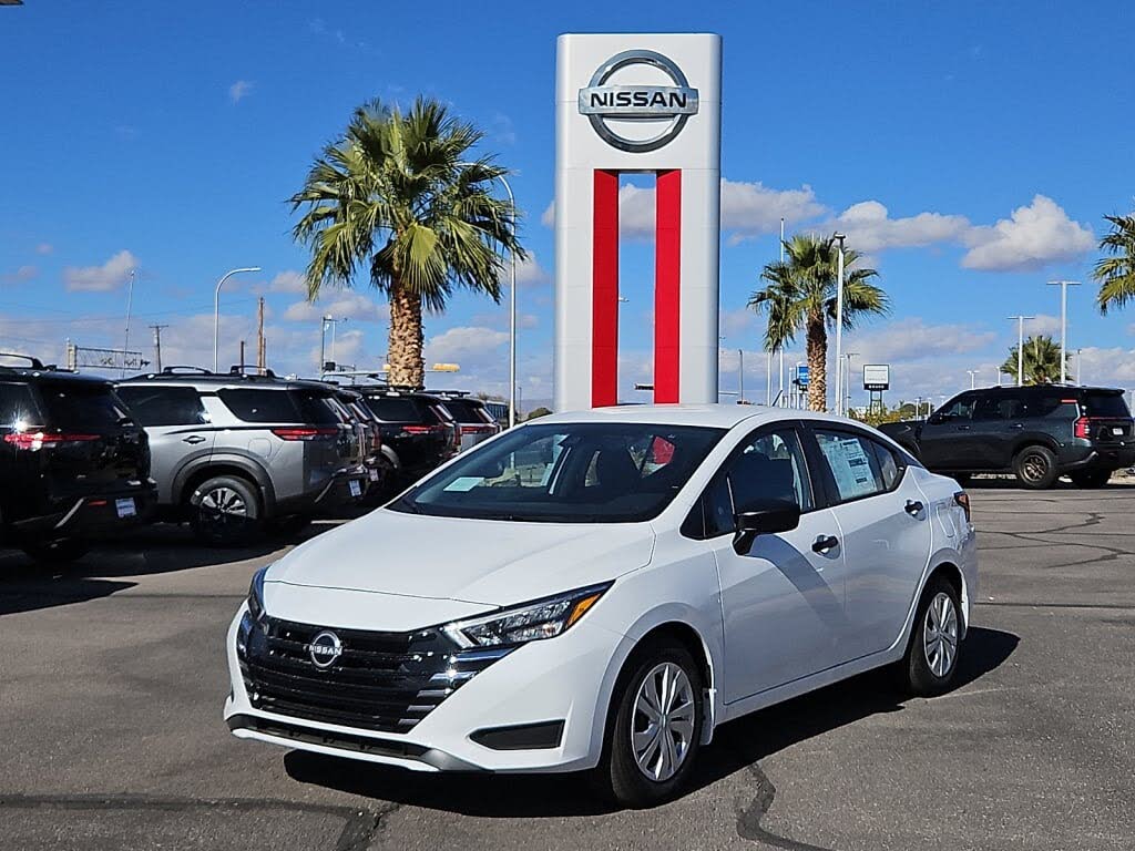 2025 Nissan Versa S FWD