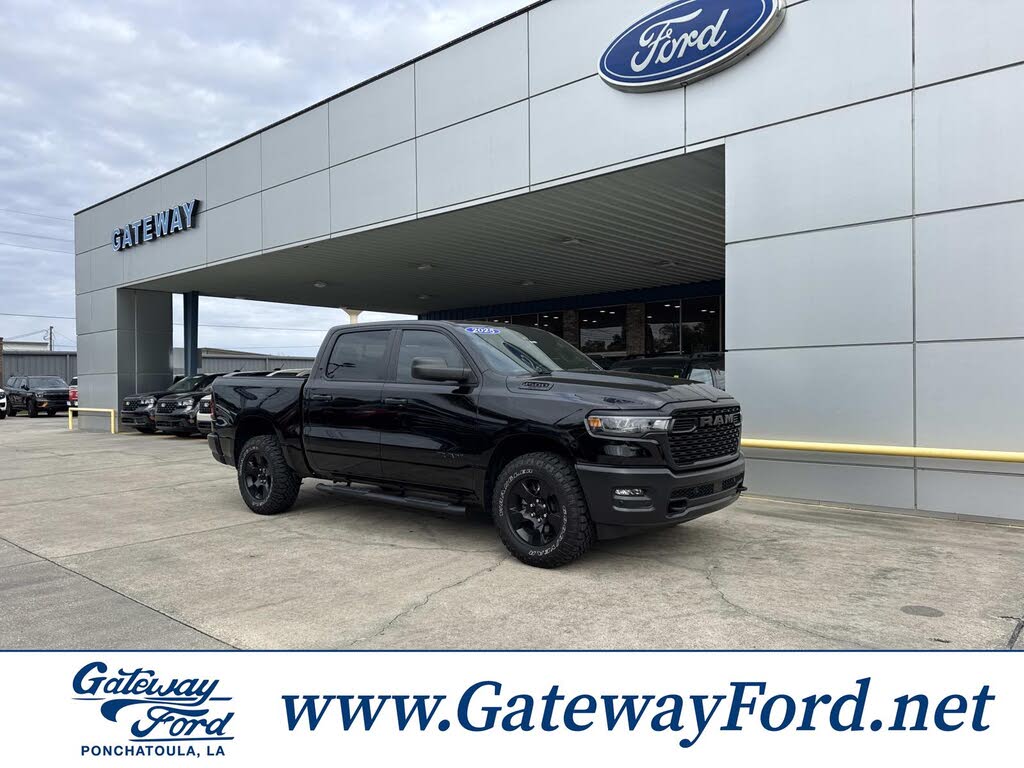 2025 RAM 1500 Warlock 4dr Crew Cab 4WD