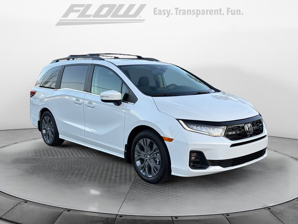 2026 Honda Odyssey Touring FWD