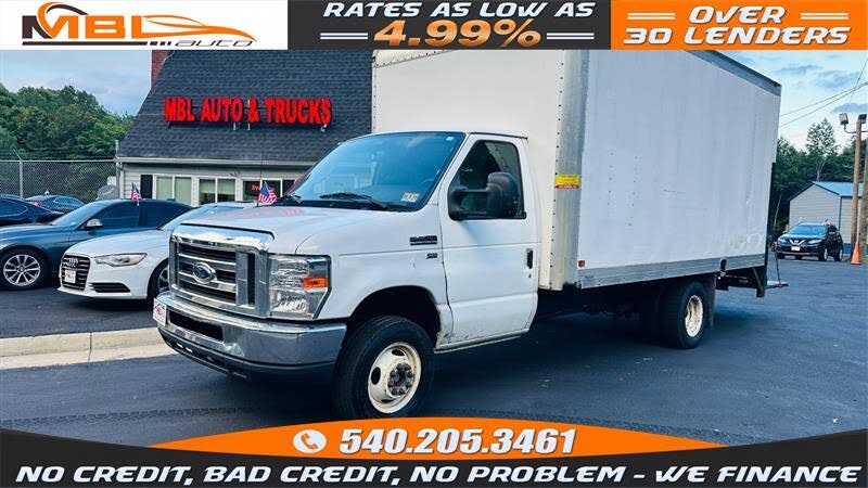 2018 Ford E-Series Chassis E-350 Super Duty Cutaway 176 DRW RWD