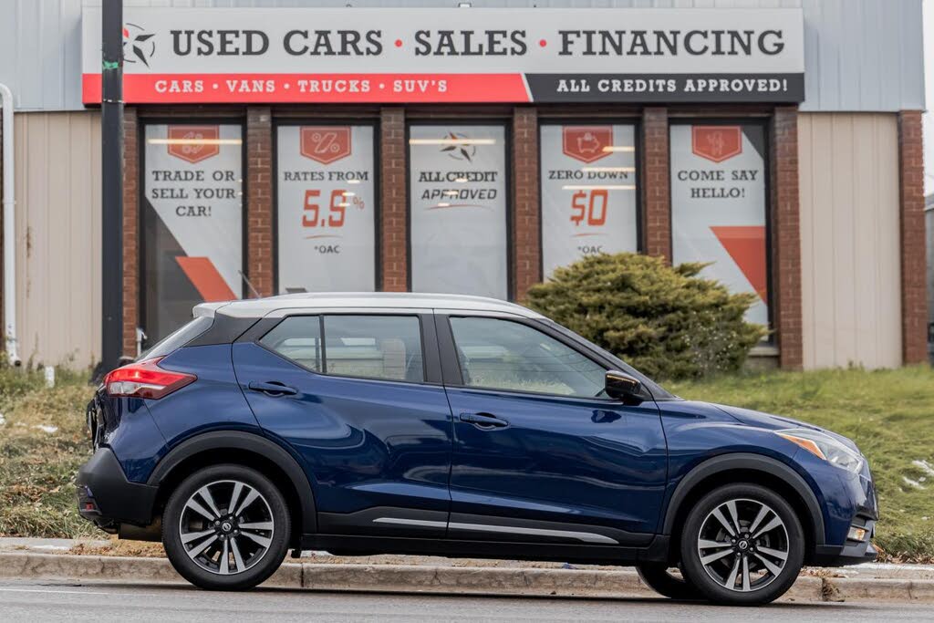 2019 Nissan Kicks SR FWD