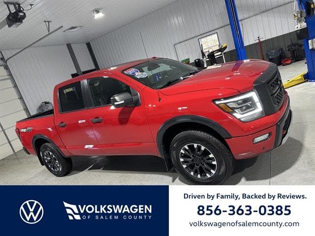 2021 Nissan Titan PRO-4X Crew Cab 4WD