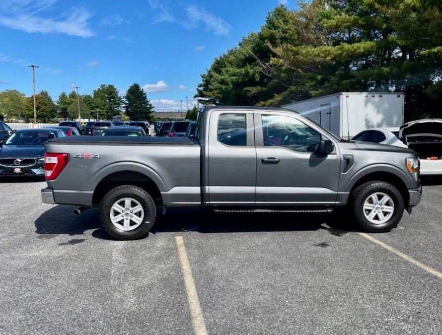 2022 Ford F-150 XL SuperCab 4WD