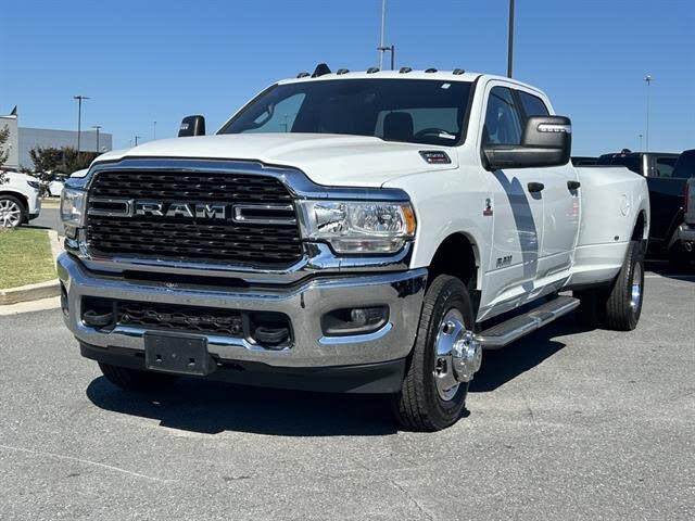 2024 RAM 3500 Big Horn Crew Cab LB DRW 4WD