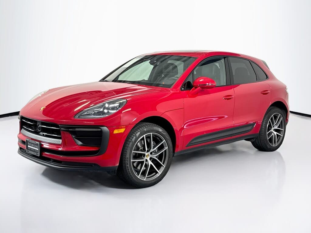 2025 Porsche Macan