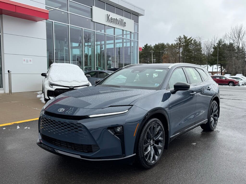 2025 Toyota Crown Signia Limited AWD