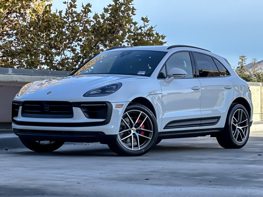 2026 Porsche Macan S AWD