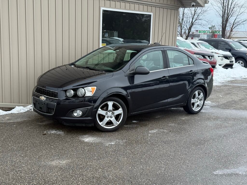 2015 Chevrolet Sonic LT Sedan FWD
