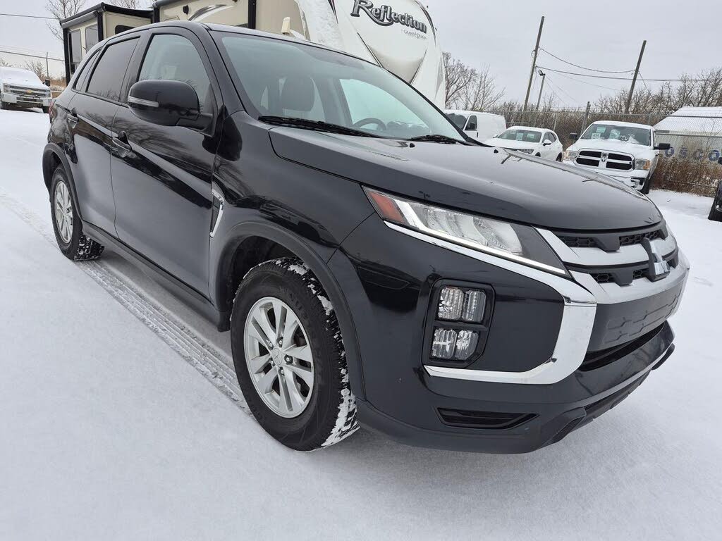 Mitsubishi RVR SE AWC 2021