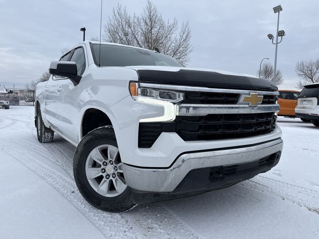 2022 Chevrolet Silverado 1500 LT Crew Cab 4WD