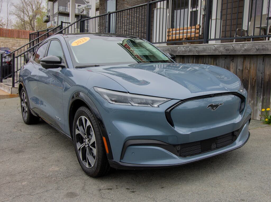 2023 Ford Mustang Mach-E Premium AWD