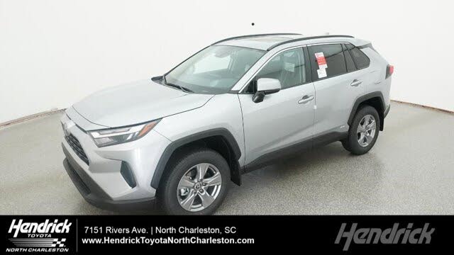 2025 Toyota RAV4 Hybrid XLE AWD