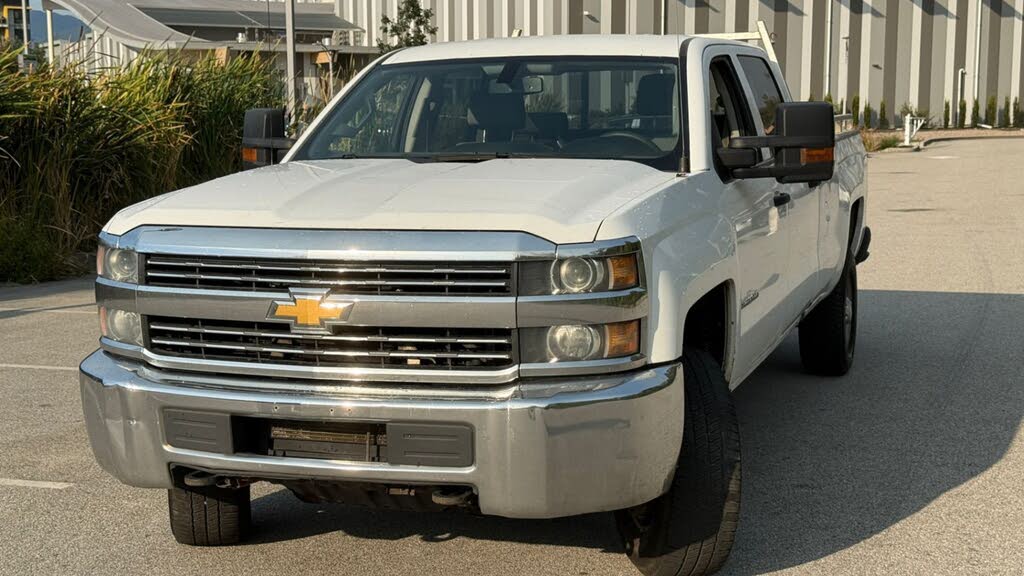 2016 Chevrolet Silverado 2500HD Work Truck Crew Cab 4WD