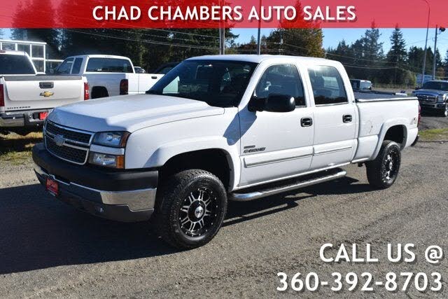 2005 Chevrolet Silverado 2500HD LS Crew Cab 4WD