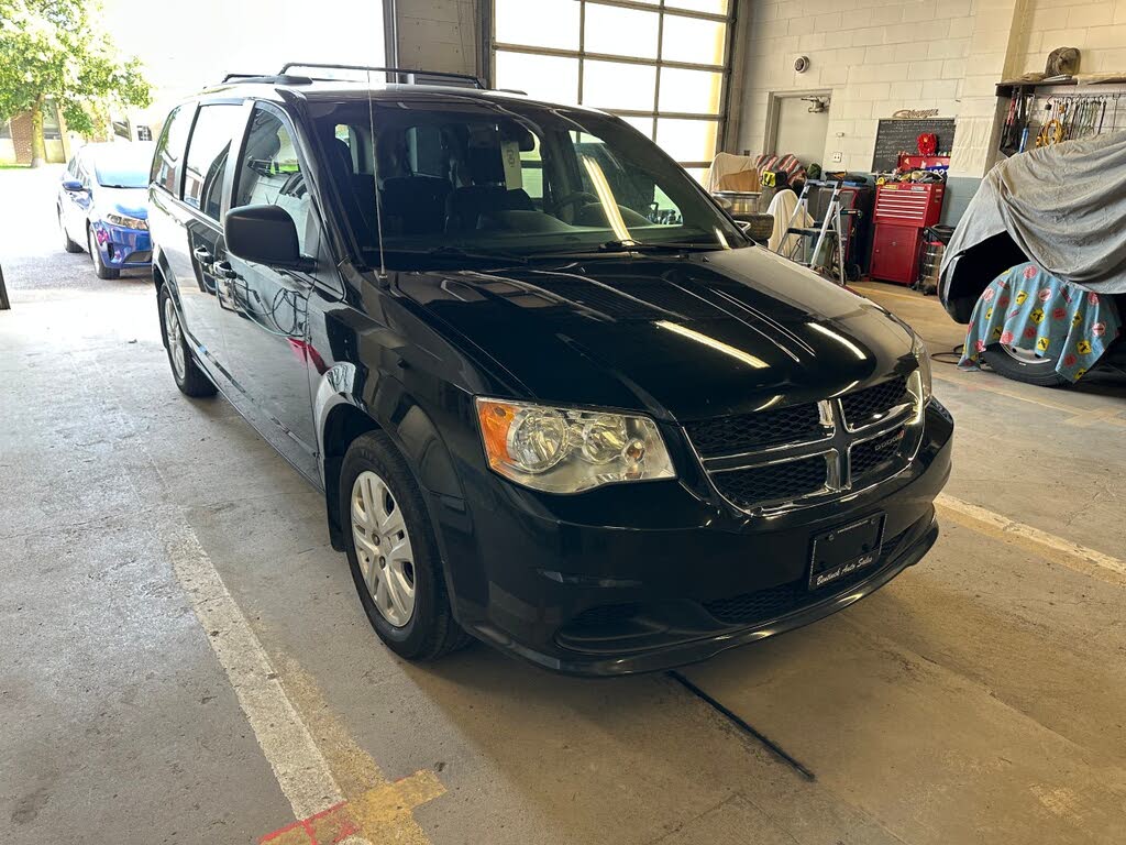 2020 Dodge Grand Caravan SXT FWD