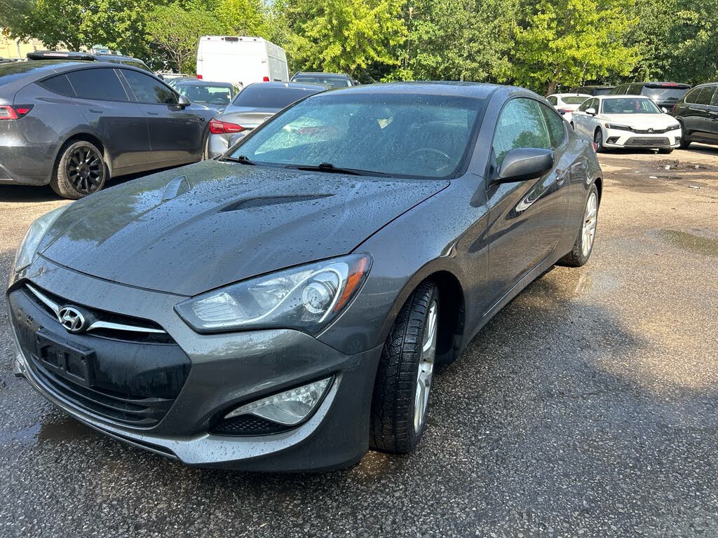 2013 Hyundai Genesis Coupe 2.0T Premium RWD