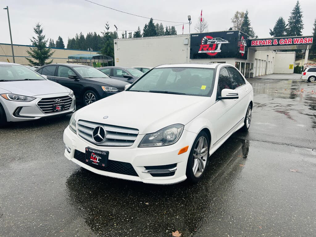 2013 Mercedes-Benz C-Class C 300 Sedan 4MATIC