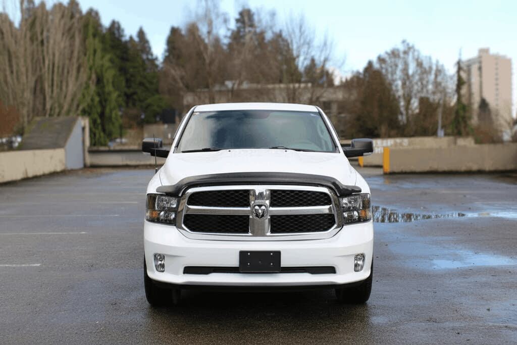 2017 RAM 1500 SLT Quad Cab 4WD