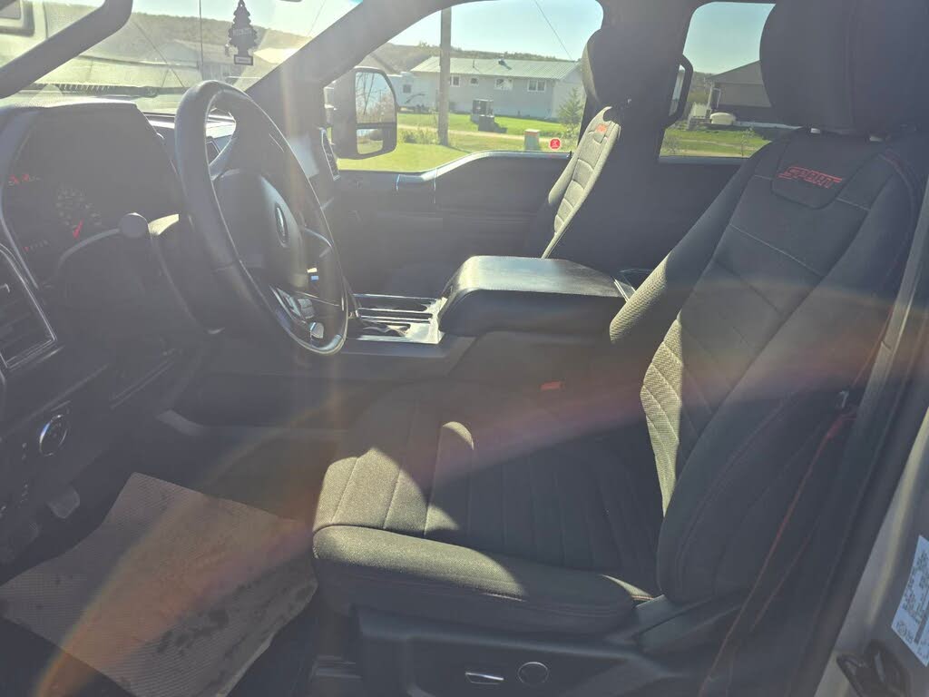 Ford F-150 XLT SuperCrew 4WD 2018