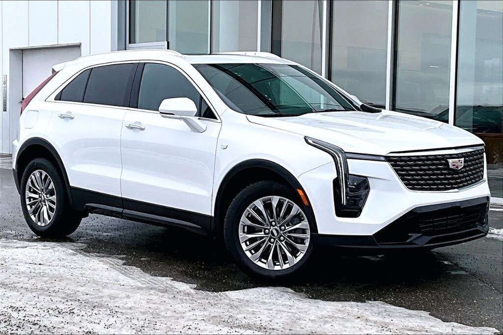 Cadillac XT4 Premium Luxury AWD 2024