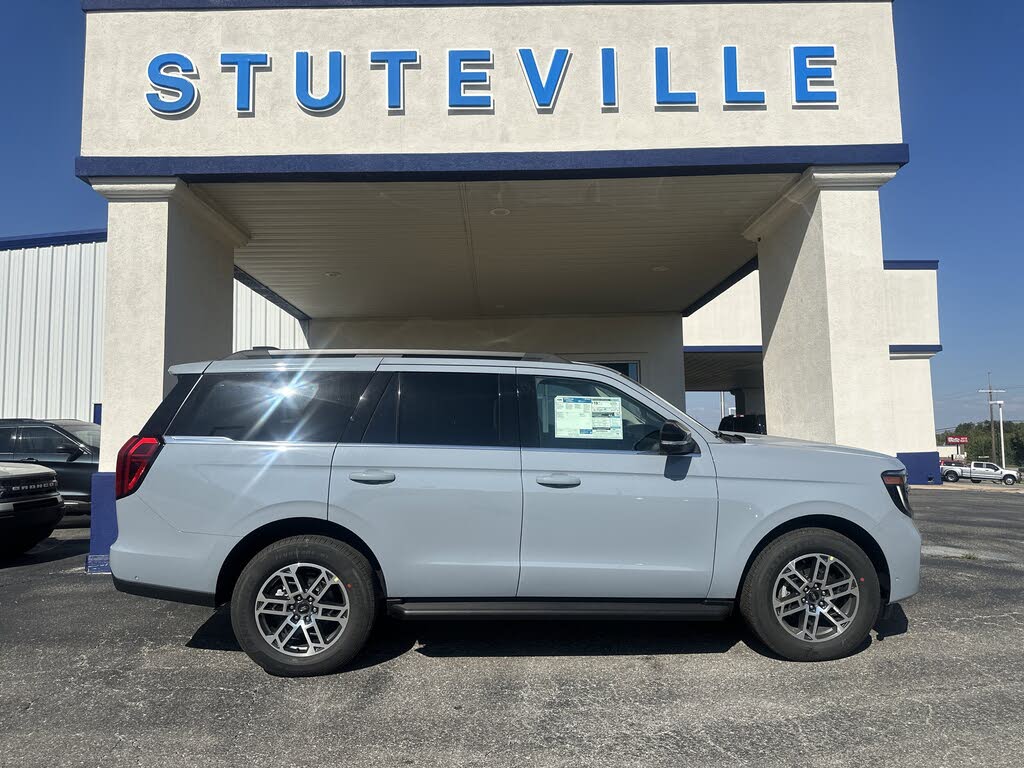 2025 Ford Expedition Active RWD