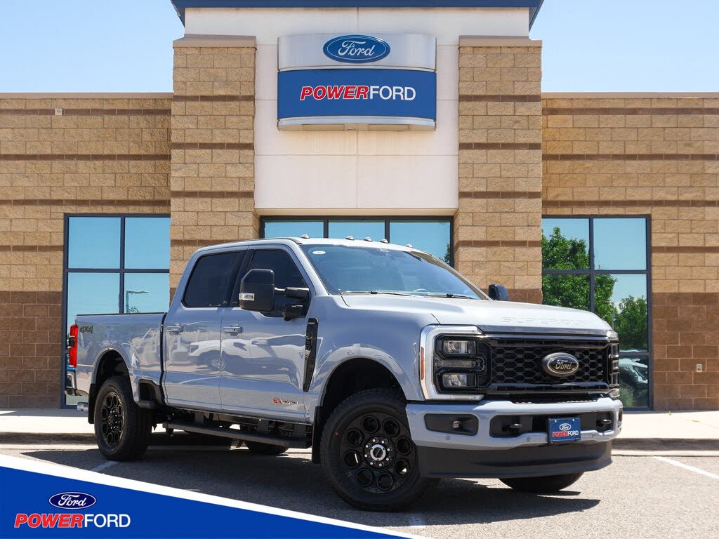 2025 Ford F-350 Super Duty Lariat Crew Cab 4WD