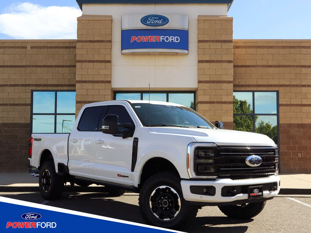 2026 Ford F-350 Super Duty Platinum Crew Cab 4WD