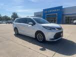 Toyota Sienna XLE 7-Passenger FWD