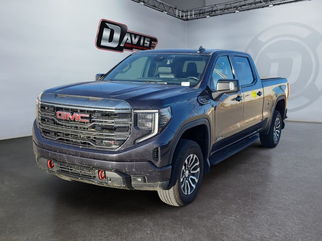 2022 GMC Sierra 1500 AT4 Crew Cab 4WD