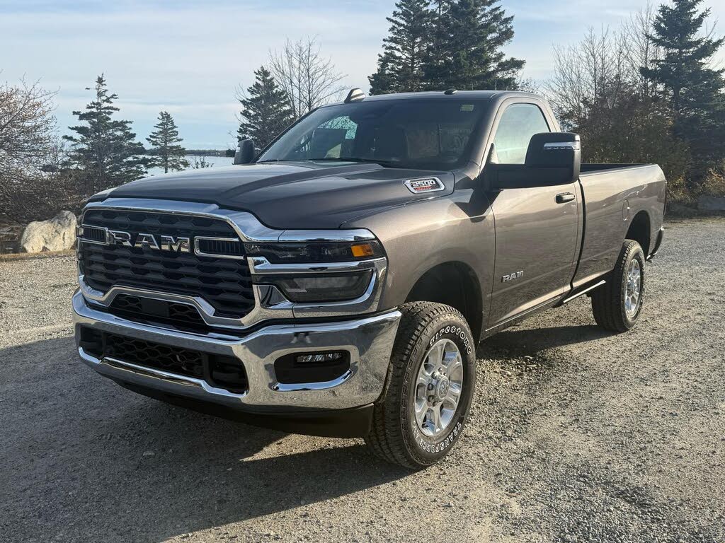 RAM 2500 Big Horn LB 4WD 2026