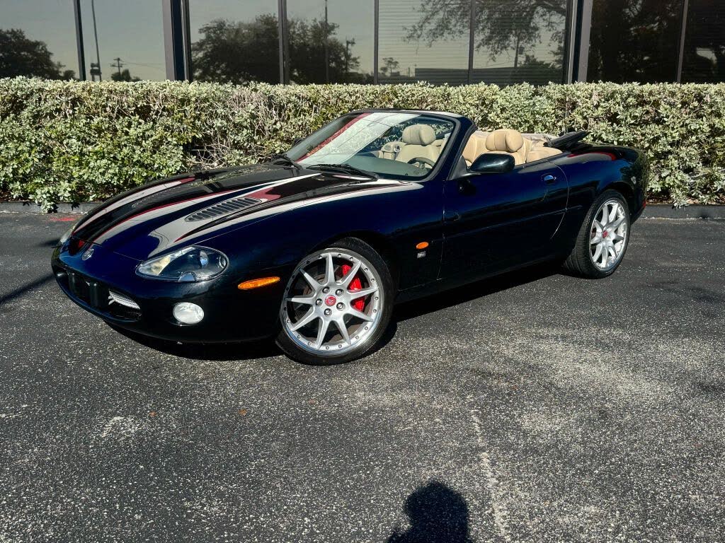 2003 Jaguar XK-Series XKR Convertible RWD