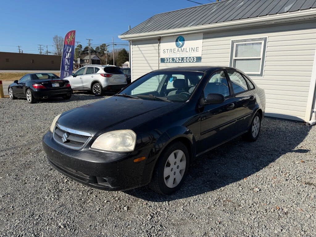 2008 Suzuki Forenza Base