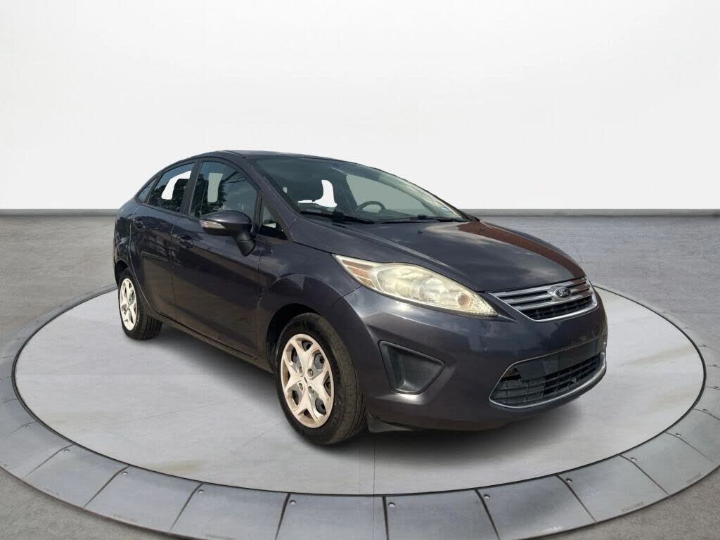 2013 Ford Fiesta SE