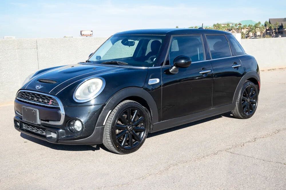 2015 MINI Cooper S 4-Door Hatchback FWD