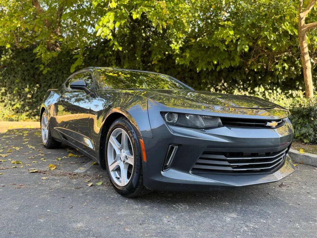 2018 Chevrolet Camaro 1LT Coupe RWD