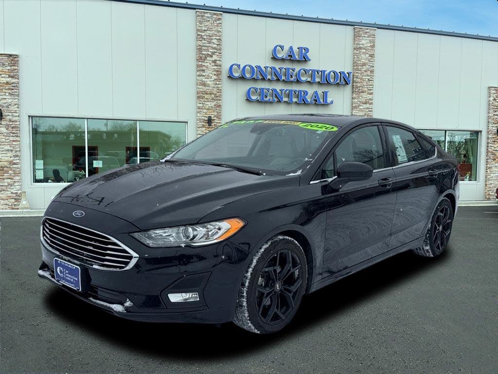 2020 Ford Fusion SE FWD