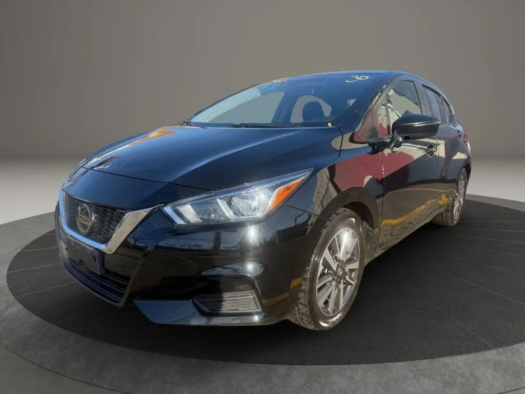 2021 Nissan Versa SV FWD