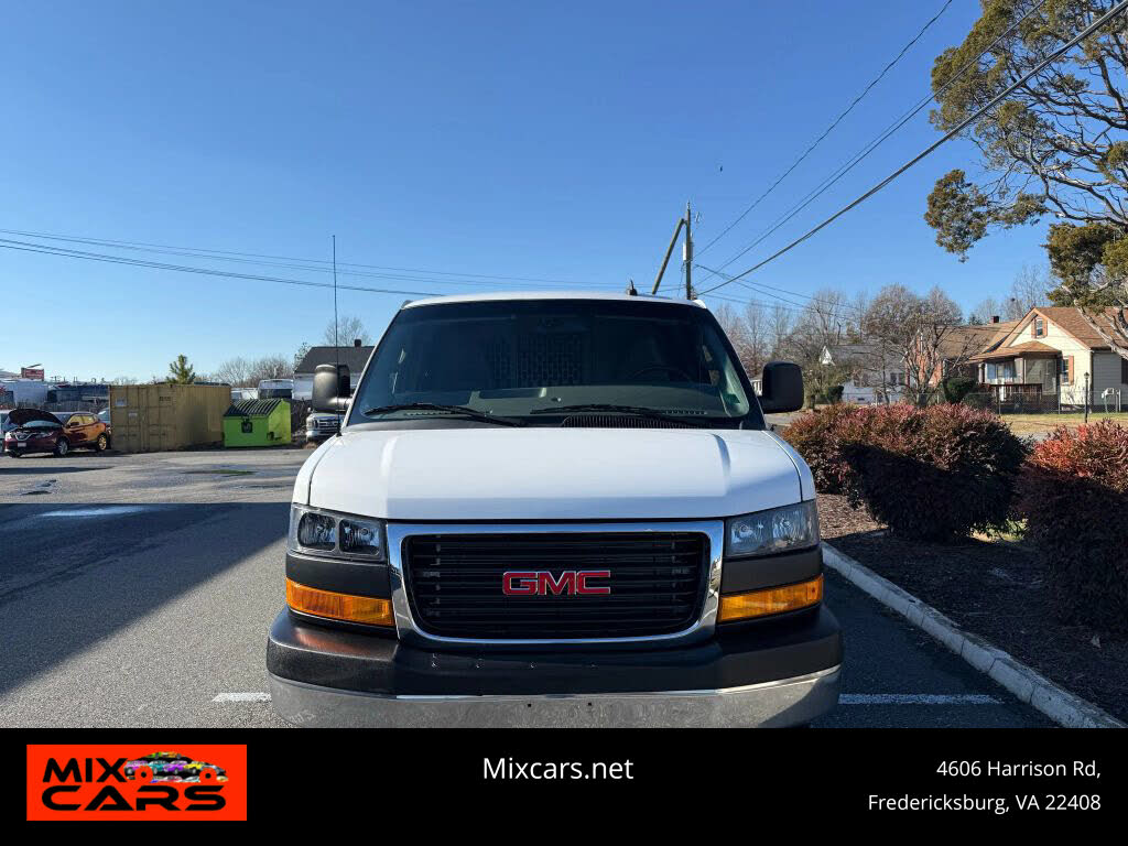 2022 GMC Savana Cargo 2500 RWD