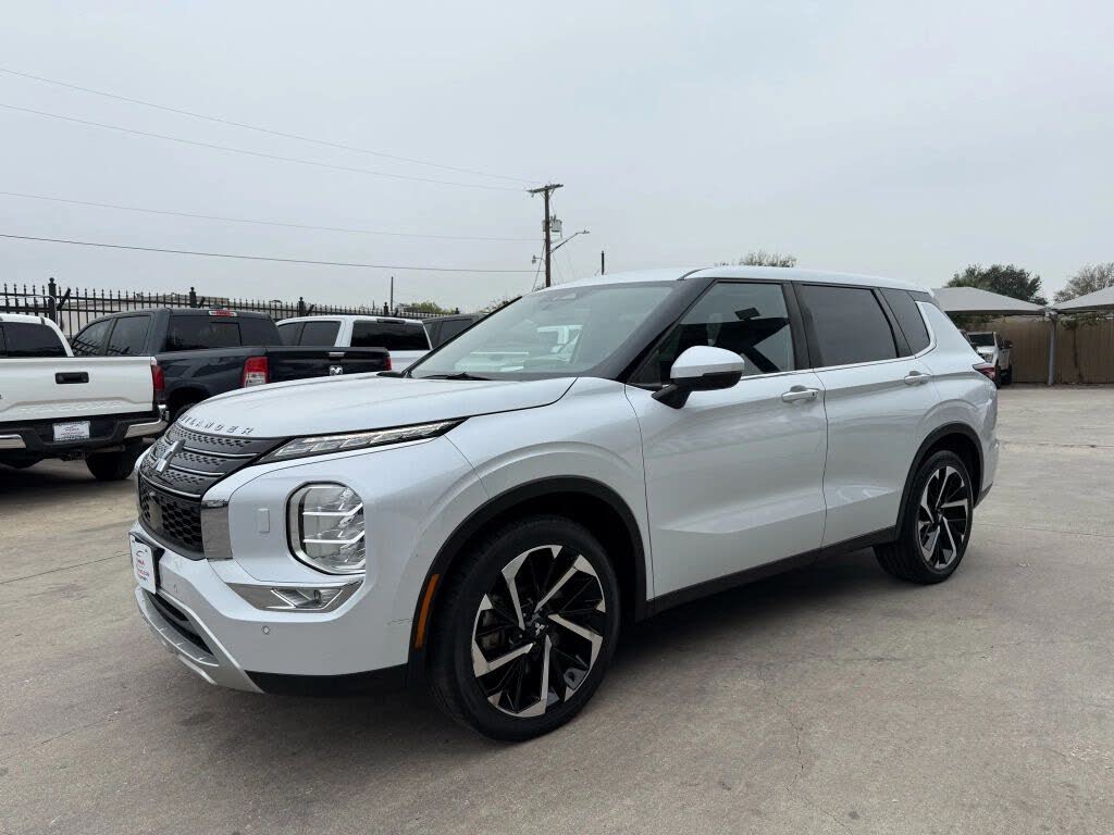 2022 Mitsubishi Outlander SE S-AWC