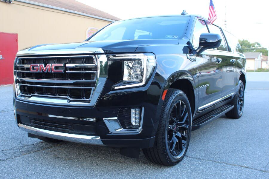 2023 GMC Yukon XL SLT 4WD