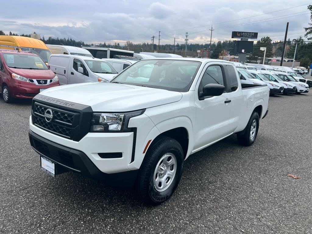 2024 Nissan Frontier S King Cab RWD