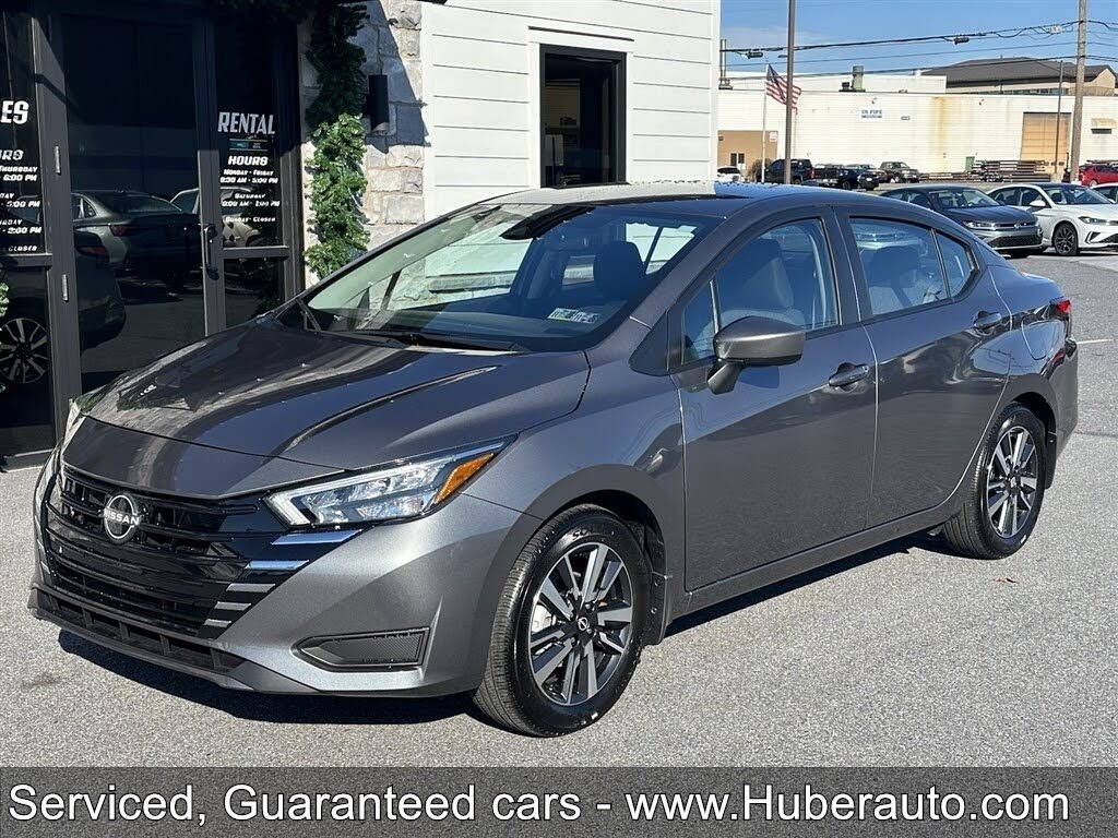 2025 Nissan Versa SV FWD