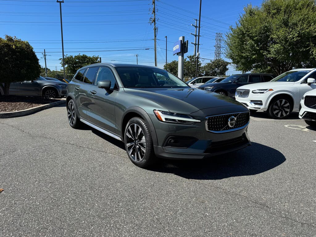 2026 Volvo V60 Cross Country B5 Ultra AWD