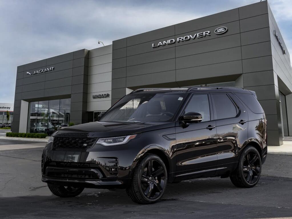 2024 Land Rover Discovery P300 Dynamic SE AWD