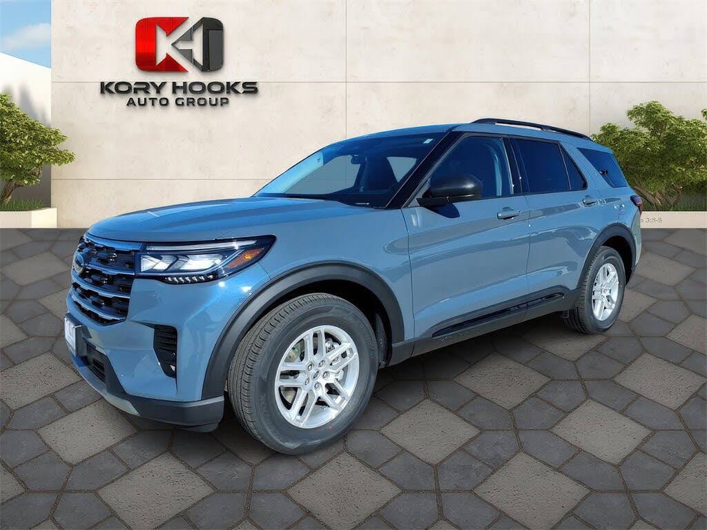 2026 Ford Explorer Active RWD
